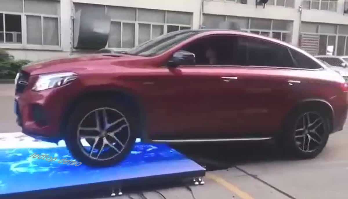 ledtop floor display car load bearing 2tons